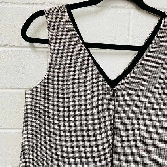 Zara Basic. Hounds tooth Vest Style Top. Size XS - Picture 2 of 8